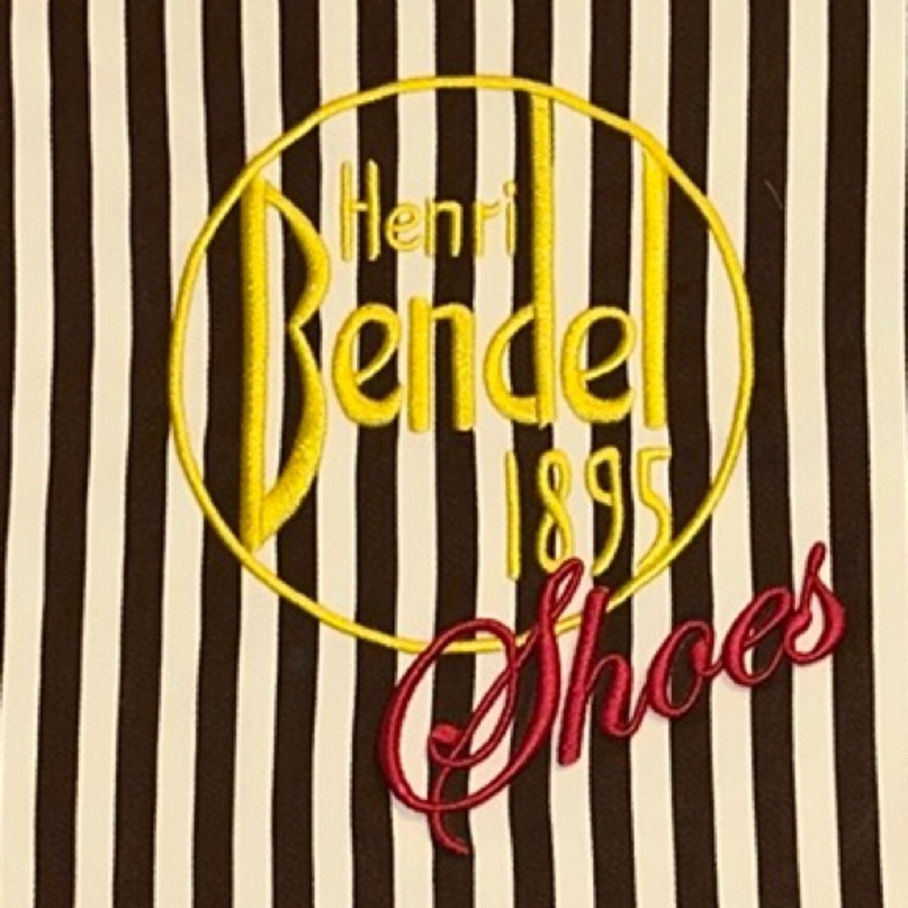 Striped Drawstring Henri Bendel Laundry Bag with Logo for Shoes.